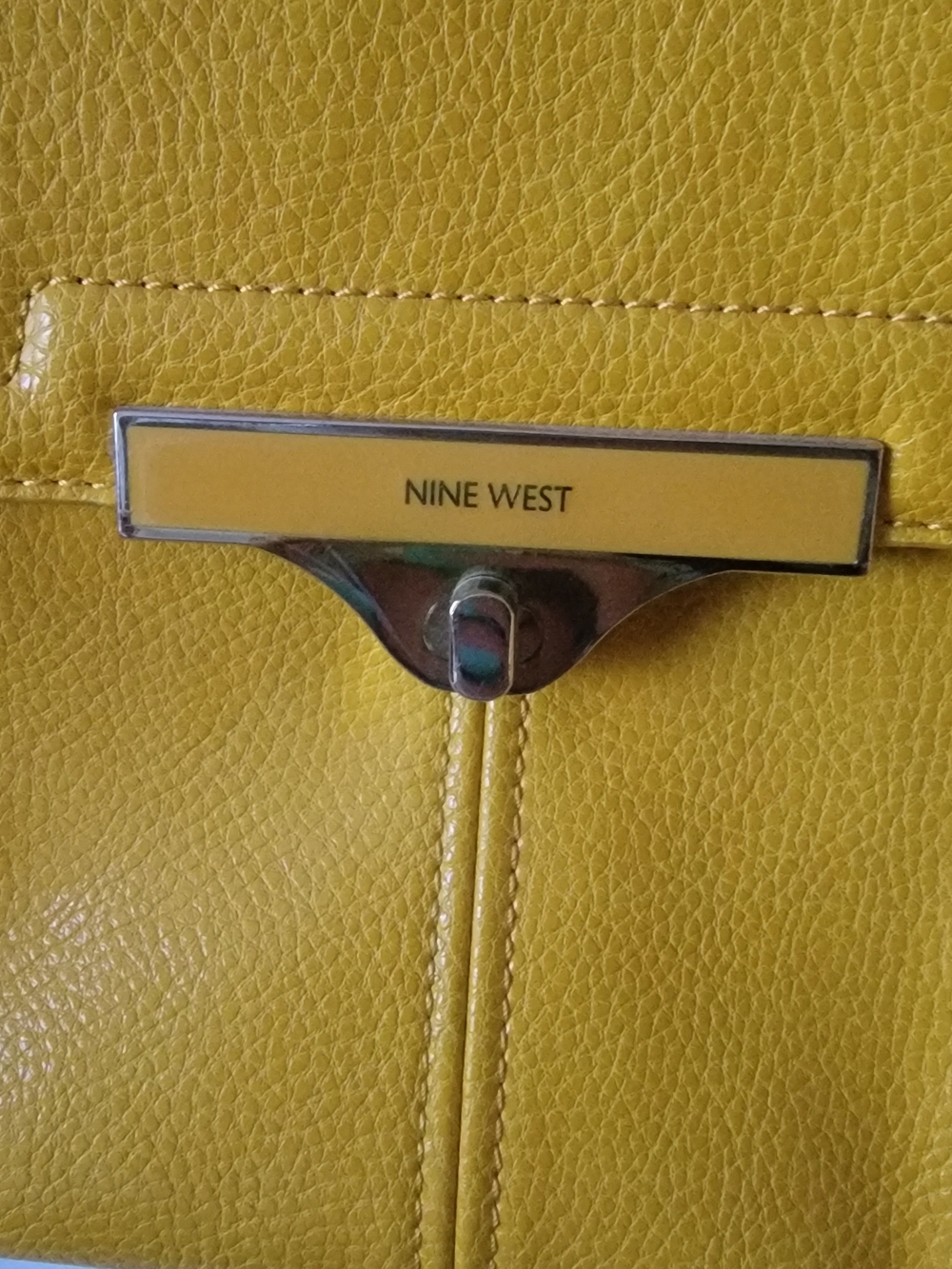 Nine West Yellow Leather Shoulder Bag with Silver Chain Strap - Picture 3 of 8